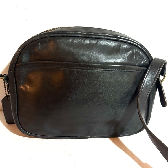 Coach vintage black leather crossbody handbag - Picture 3 of 8
